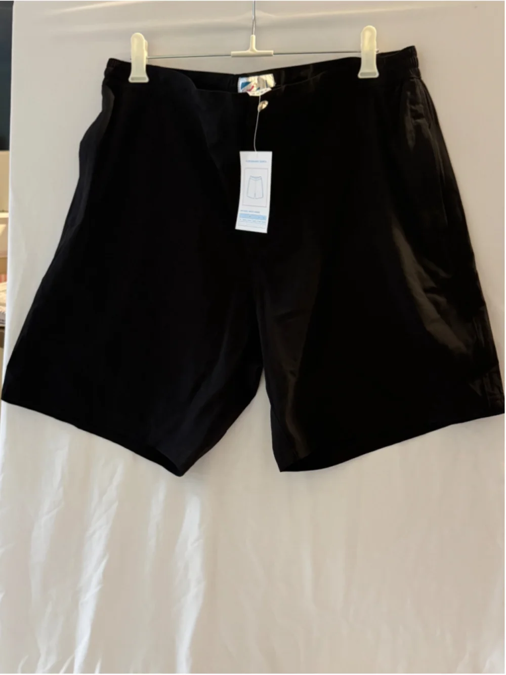 Men's Bermies Performance Shorts Size L Black